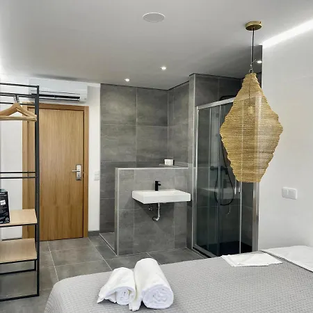 Baixa Exclusive House פארו