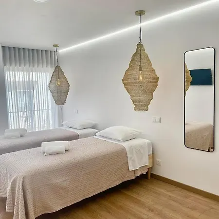 Baixa Exclusive House בית הארחה *